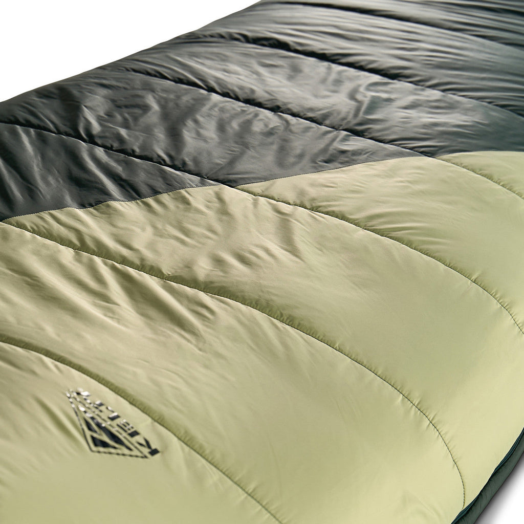 Women's Cosmic Synthetic 20 Sleeping Bag